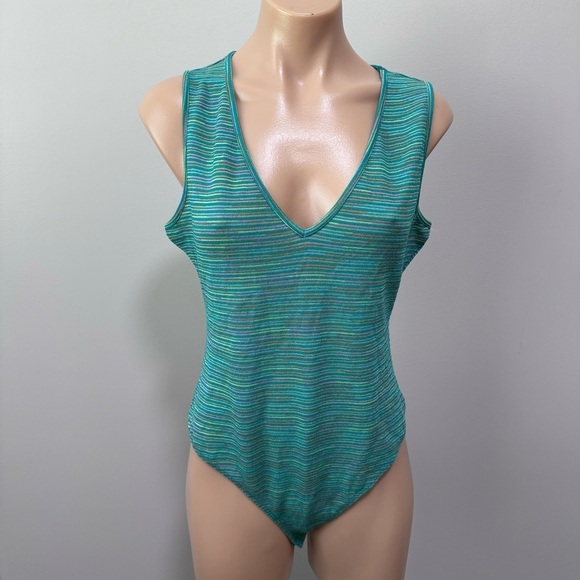 Le Lis Stripe Shimmer Bodysuit Large Blue V-Neck Blue Purple Green NEW - Picture 1 of 4